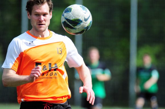 Wieder an seiner alten Wirkungsstätte: Nach einem Jahr in Ingelheim trainiert Oliver Schmitt jetzt wieder den FSV Saulheim.