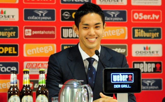 05-Neuzugang Yoshinori Muto spricht nicht über Aktienkurse, sondern will sich zu einem der besten Spieler der Welt entwickeln.