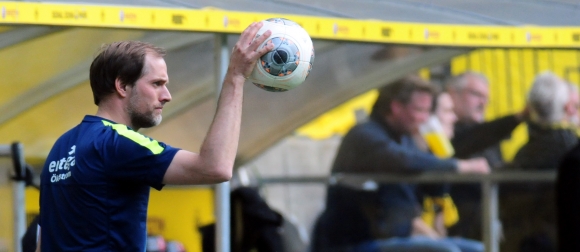 Glücklich war Thomas Tuchel mit dem Spiel in Dortmund nicht. Doch für den 05-Trainer stellte das 2:4 auch keinen Grund dar, lange darüber zu grübeln.