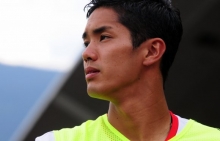 Yoshinori Muto ging mit gutem Beispiel voran. Der japanische Neuzugang begrüßte die Journalisten bei seiner Vorstellung mit einigen deutschen Sätzen.