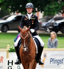 Es hat nicht gereicht für Raphael Netz: Der 16-jährige Gonsenheimer Reiter darf sein letztes Ponyjahr nicht mit der EM-Teilnahme krönen, hat die Bundestrainerin entschieden.