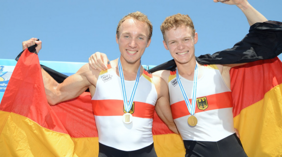 Goldjungen: Jonathan Rommelmann (links) und Philipp Grebner dürfen sich den Weltmeistertitel auf die Visitenkarten drucken.