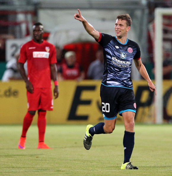 Erzielte das erste Pflichtspieltor des FSV Mainz 05 in dieser Saison: Neuzugang Fabian Frei brachte in Cottbus mit seinem Treffer zum 1:0 die 05er auf den rechten Weg in die zweite Pokalrunde.