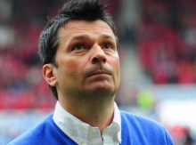 Sucht die Zukunft des FSV Mainz 05 nicht in den Sternen, sondern sichert sie unter anderem durch seine Transferpolitik: Manager Christian Heidel.