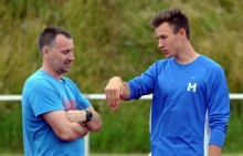 Die Saison war anstrengend für Niklas Kaul und Vater Michael Kaul - deshalb gibt's jetzt zwei Wochen „sportplatzfrei“.