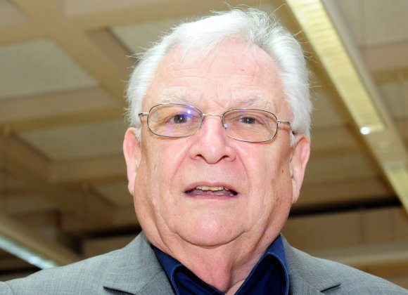 Knapp sechs Monate nach seiner Wahl zum USC-Vorsitzenden gibt er das Amt wieder ab: Hans-Jürgen Schöfmann hat einen Nachfolger gefunden.