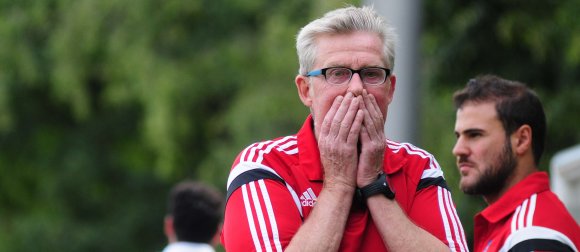 Das war knapp: Nur mit viel Glück überstanden Trainer Gerd Jennewein und Türkgücü Mainz ihre Partie bei der SpVgg Essenheim schadlos.