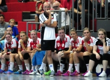 Beim Vorbereitungs-Höhepunkt gegen den Deutschen Meister Thüringer HC gab es für Trainer André Sikora-Schermuly und seine Mannschaft nicht viel zu jubeln. Im Pokalvergleich mit Ligakonkurrent HSG Bensheim-Auerbach rechnet die FSG sich deutlich mehr aus.