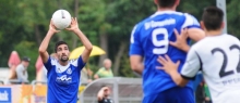 Vielleicht hätten sie besser Volleyball gespielt: Balcan Sari (l.) unterlag mit dem SV Gonsenheim beim FSV Jägersburg 0:2.