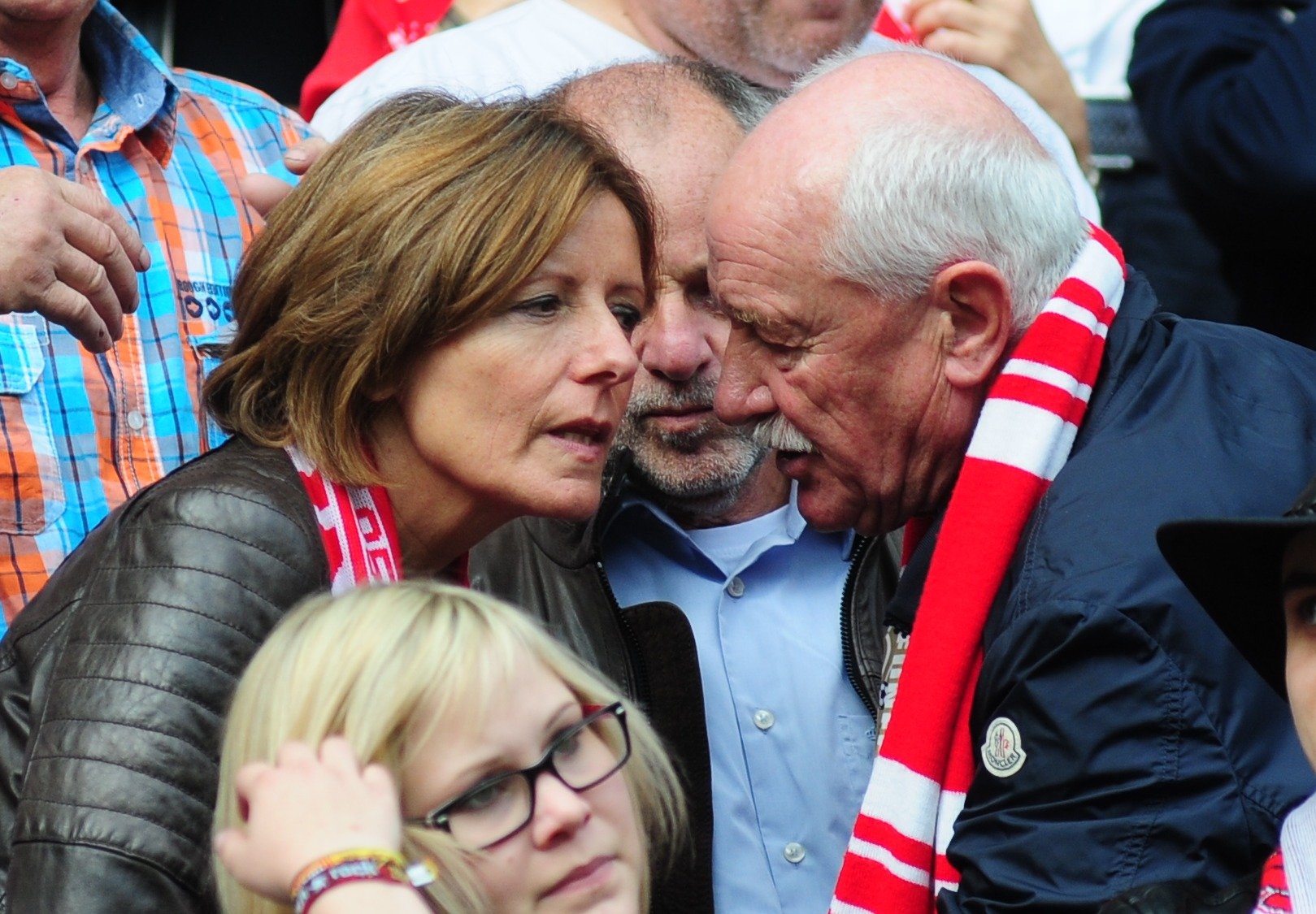 Nicht ausgeschlossen, dass der ehemalige Landtagsabgeordnete Klaus Hammer der Ministerpräsidentin Malu Dreyer erklärte, verschossene Elfmeter von Thomas Müller seien eine absolute Rarität.