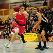 Nicht nur wegen des ersten Saisonkorbs in eigener Halle feierte Ilja Ickert ein gelungenes zweites Comeback im Theresianum.