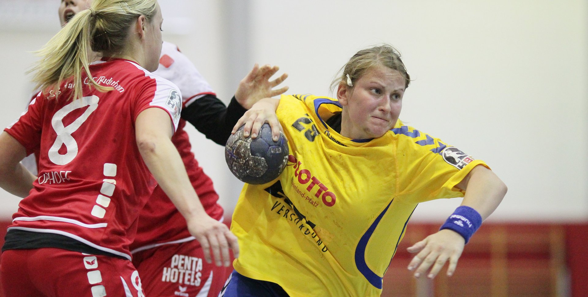 Zu Drittligazeiten war Kreisläuferin Michelle Chwalek einst Torschützenkönig der Liga, doch in dieser Saison ging für die 22-Jährige von ihrer Position bisher wenig. Im Derby kam sie nun immerhin auf drei Feldtore.