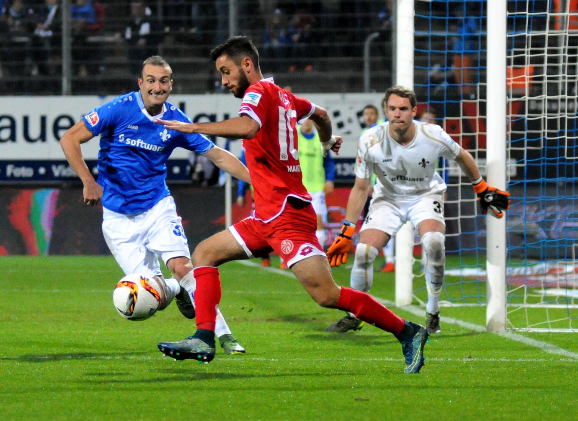 Auch im Darmstädter Strafraum düpierte Yunus Malli die Gegenspieler des Öfteren, nicht zuletzt (in einer anderen Szene), bei der Vorbereitung des 3:2.