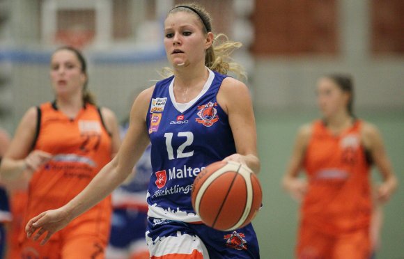 Auch wenn noch nicht alles wunschgemäß klappt: ASC-Neuzugang und Zweitliganeuling Hannah Finke spielt mutig. Mit ihrem Team wartet sie allerdings weiter auf den ersten Saisonsieg.