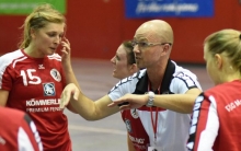 Nur nichts zu hoch hängen: Bei den beiden Mainzer Handball-Zweitligisten ist die Zuversicht, den Klassenverbleib zu schaffen, trotz des punktarmen Saisonstarts ungebrochen. Während die SG TSG/DJK Bretzenheim am Wochenende hoffnungsvoll ins Heimspiel gegen die SG H2Ku Herrenberg gehen kann, dürfte es für André Sikora-Schermuly und seine FSG Mainz 05/Budenheim schwer werden, durch den zweiten Saisonsieg den Anschluss ans untere Mittelfeld herzustellen, denn es geht zum verlustpunktfreien Tabellenführer Neckarsulmer Sportunion.