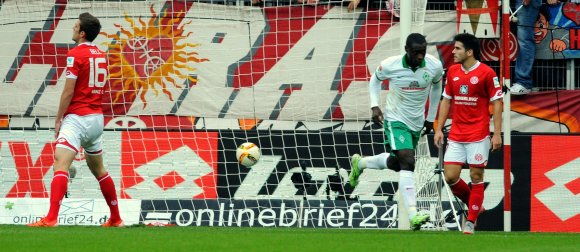 Viel mehr Tore hatte er in seiner gesamten Mainzer Zeit nicht geschossen als am Samstag gegen die 05er: Anthony Ujah erzielte das 0:1 und das 0:2.