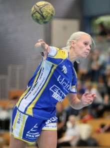 Für Julia Veeck werden die Spiele mit dem Oberligateam manchmal mühsam, weil sich die gegnerische Abwehr ganz auf sie konzentriert. Gegen den TSV Kandel war sie mit sechs Feldtoren aber erfolgreichste Schützin.