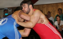 Salih Simsek (r.) kann derzeit zwar studienbedingt nicht trainieren, gab aber nur einen Punkt ab.