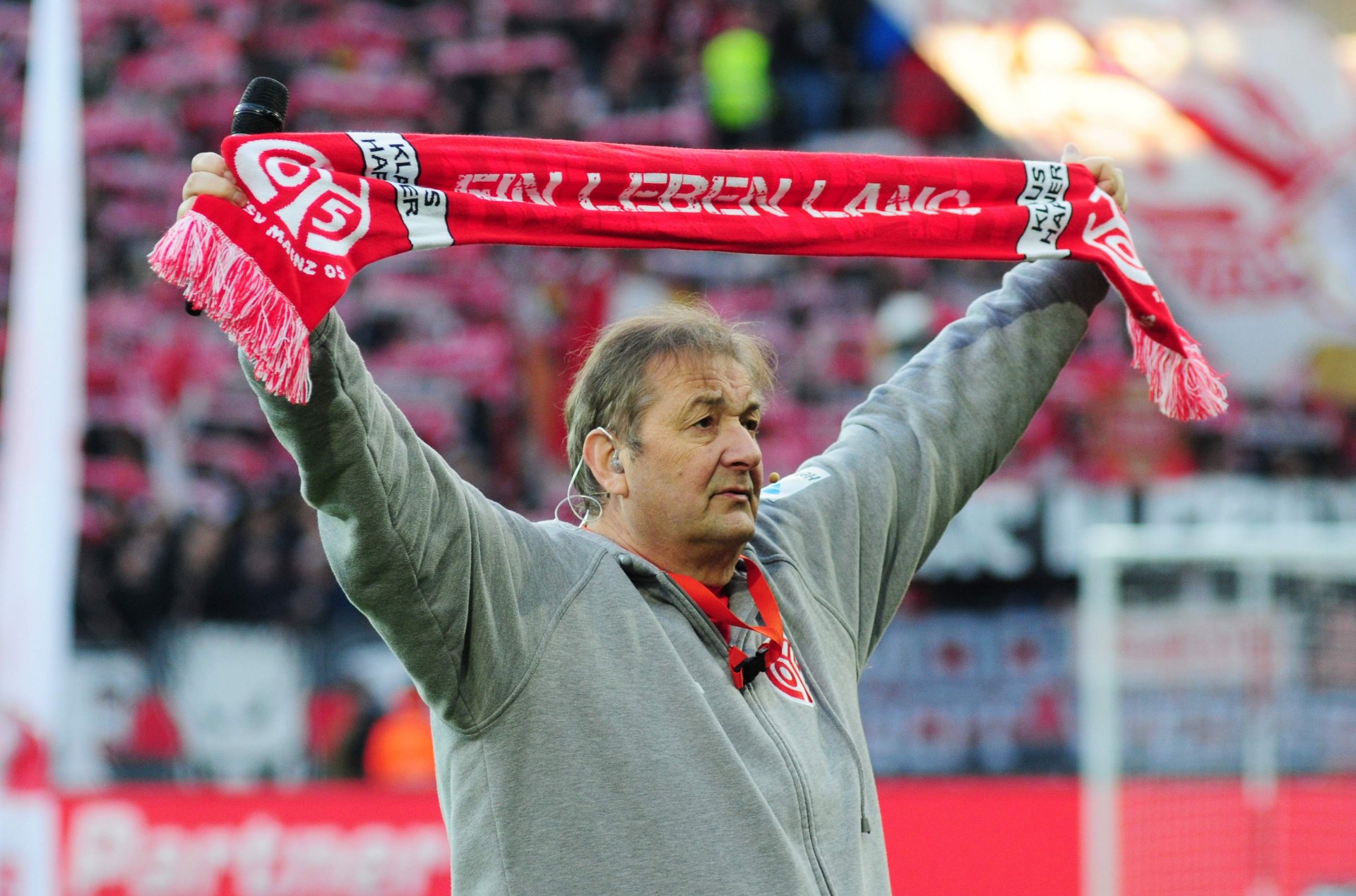 Ein Leben lang Stadionsprecher: Klaus Hafner presste bei seinen Tooooooooor-Rufen die letzte Luft aus den Lungen.