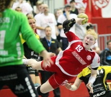 Wieder mal zweistellig: Meike Schmelzer war mit zehn Feldtoren in Bad Homburg einmal mehr beste Werferin im erfolgreichen 05-Team.