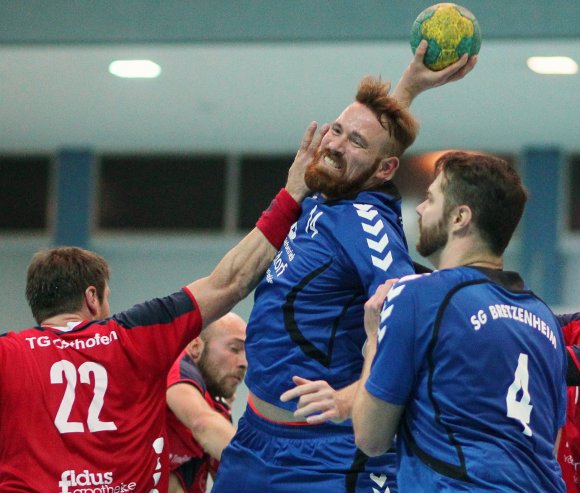 Zwar schafften es die Bretzenheimer immer wieder, ihre Rückraumspieler wie Matthias Zink in Position zu bringen. Doch die Wurfqualität reichte nicht aus, um den TGO-Schlussmann in Schwierigkeiten zu bringen.