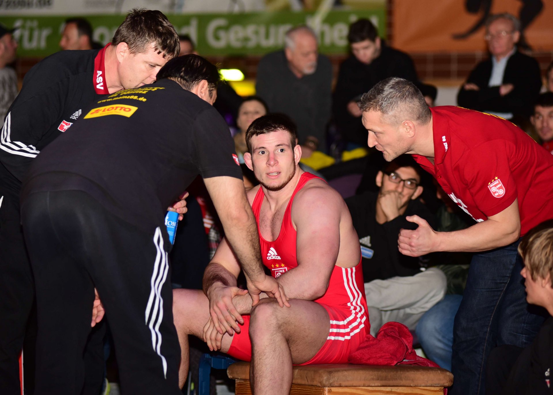 Wladimir Remel hatte Pech gehabt. Er lag gegen Daniel Hartmann mit 2:1 vorne ...