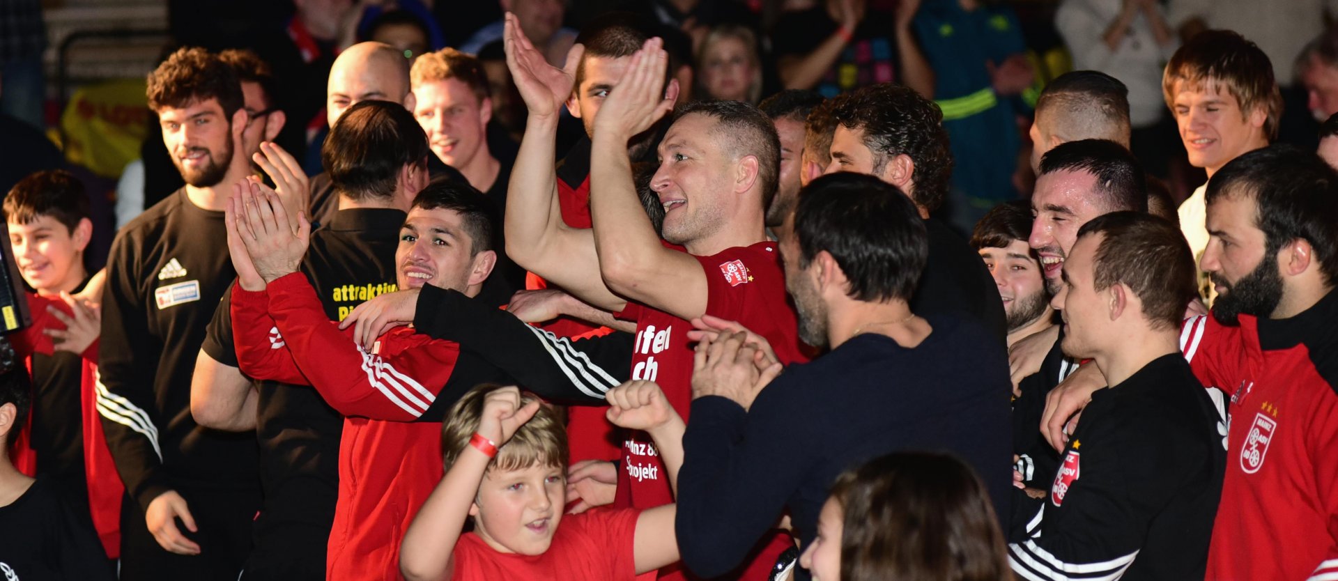 Und danach war nur noch Jubel: Zum fünften Mal hintereinander stehen die Mainzer im Halbfinale.