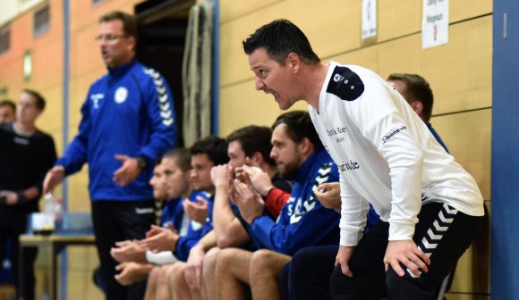 Sven Engel trainiert die Rheinhessenligamannschaft mit dem größten Leistungssprung in der fast abgeschlossenen Hinrunde. Auch wenn mancher der sieben Siege, wie der jüngste bei GW Büdesheim, nicht sehr üppig ausfiel.