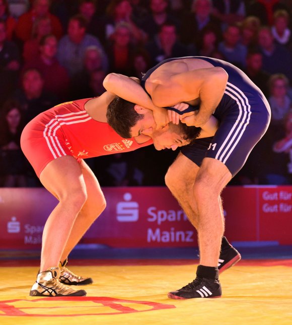 Ercihan Albayrak (l.) könnte, wie schon beim Heimkampf gegen den Deutschen Meister, auch in Nendingen zum Einsatz kommen.