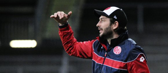 Will in der Vorbereitung den Schwerpunkt auf Instrumente gegen sehr tief stehende Gegner legen: Sandro Schwarz.