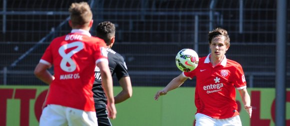 Bleiben am Bruchweg: Tevin Ihrig (r.)...