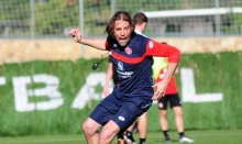 Heavy Metal in Marbella? Nein, Martin Schmidts Tänzchen auf dem Trainingsrasen war ausschließlich fußballtaktischer Natur.