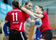 Das große Manko von Andrea Mertens (Mitte) und der SG TSG/DJK Bretzenheim ist die Offensive. Ohne eine Steigerung der Erfolgsquote im Angriff wird es auch gegen den HC Rödertal nicht gelingen, die Niederlagenserie zu beenden.