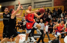 Jerome Gahr hatte die Aufholjagd in der Schlussphase mit drei mutigen und spektakulären Aktionen eingeleitet - dann wollte der Spielmacher es zu gut machen.