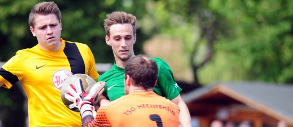 Auch wenn die Torleute (hier: TSG-Keeper Christian Schweizer) lange Zeit nur wenig zu tun hatten: Fußballerisch bewegte sich das Duell der TuS Marienborn mit der TSG Hechtsheim auf hohem Niveau.