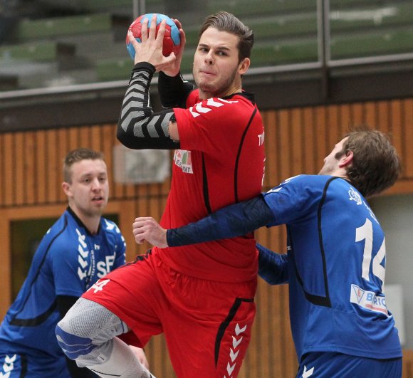 Fabian Kämmerer war einer der oberligaerfahrenen Spieler, mit denen der TV Nieder-Olm II im Duell der Reserven mit dem Sportfreunden Budenheim II seine Chancen vergrößern wollte. Trotz tapferen Widerstands reichte es gegen den Tabellenvierten nicht um mitzuhalten.