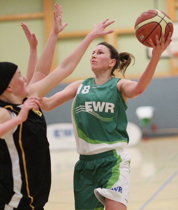 Über die Niederlage gegen den TV Saarlouis II müssen Anne Wehofsky und die DJK Nieder-Olm nicht lange grübeln. 