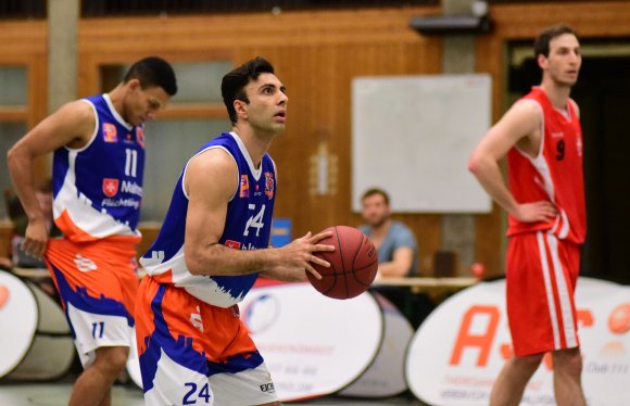 ...und verwandelte von der Freiwurflinie alle seine neun Versuche.