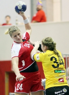 Was Laura Spatz und der FSG Mainz 05/Budenheim gegen den HC Rödertal nur 40 Minuten lang glückte, muss gegen die HSG Bensheim/Auerbach über die gesamte Spielzeit funktioneren, denn es wird schwer genug, sich die Abschlusschancen gegen die starke Bensheimer Abwehr zu erarbeiten.