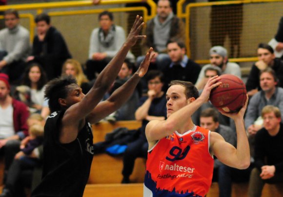 Mister 100 Prozent: Maximilian Befort erzielte beim Mainzer Sieg in Limburg 19 Punkte ohne einen einzigen Fehlwurf.