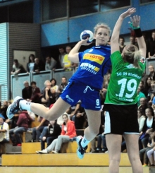 In der ersten Halbzeit setzte Lea Schuhknecht der Herrenberger Deckung ordentlich zu. Als die Gastgeber sie nach dem Seitenwechsel aus dem Spiel nahmen, bekam die Bretzenheimer Offensive ein Problem.