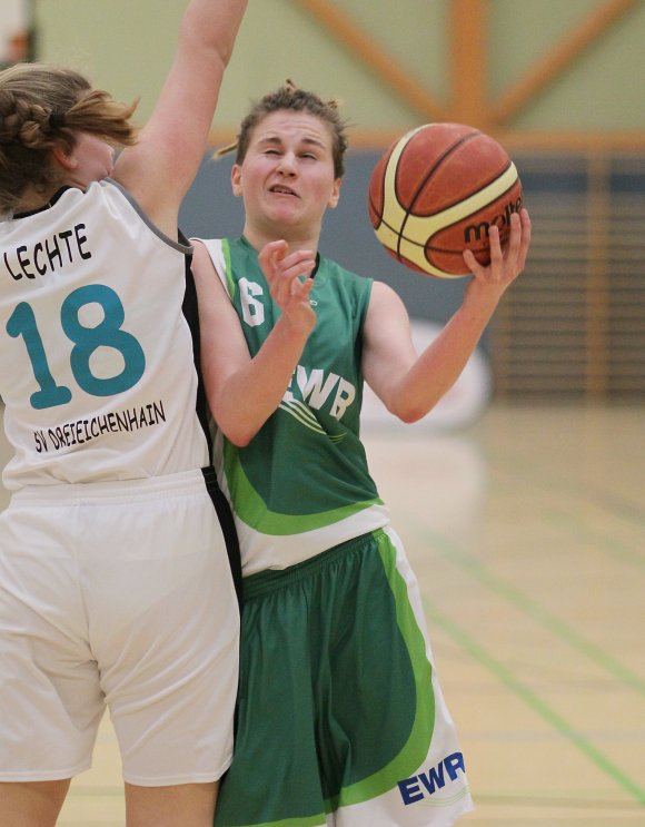 Mit weiterhin nur vier Punkten auf dem Konto läuft für Eva Erb und die DJK Nieder-Olm alles auf den Showdown in Horchheim am letzten Spieltag hinaus.