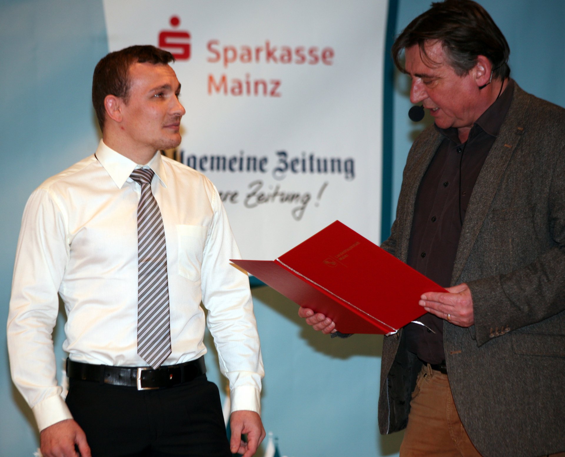 In der Ringen-Bundesliga bereitete Wladimir Berenhardt das Gewichtmachen in der vorigen Saison große Probleme. Bei den Deutschen Einzelmeisterschaften aber war der Greco-Spezialist des ASV Mainz 88 in der 66-Kilo-Klasse nicht zu schlagen.