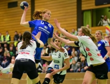 Gegen ihre alte Mannschaft war Tamara Heinzelmann, wie von Trainer Thomas Zeitz erhofft, besonders motiviert und traf sechs Mal aus dem Feld. 