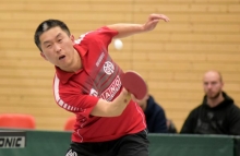 Durch eine Rückenzerrung gehandicapt, gab Li Bing gegen den Post SV Mühlhausen beide Einzel ab...