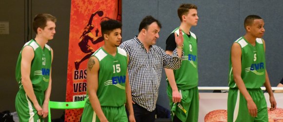 Die Gesichter sagen alles: Die DJK-Männer haben das Pokalfinale verpasst.