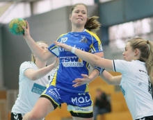 Juliane Dold hatte mt der letzten Szene der Partie gegen den SV 64 Zweibrücken Pech, als ihr ein Ableger auf Julia Veeck missriet und in den Händen der Gegnerinnen landete. Erstmals seit November verlor die Mannschaft dadurch wieder ein Heimspiel.