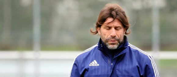 Will in Neunkirchen mit veränderter Taktik antreten: Schott-Trainer Ali Kayhan Cakici.