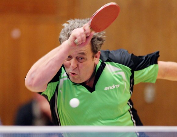 Im Doppel punktete der Wackernheimer Volker Stippich an beiden Spielagen. Und seine Einzel-Niederlagen fielen weder im Derby noch gegen den TV Limbach ins Gewicht...