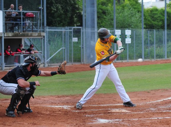 22 Homeruns hat Max Boldt in der Bundesliga geschlagen. So weit wie in Regensburg flog der Ball noch nie.